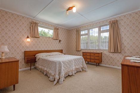 Photo of property in 74 Keith Street, Roslyn, Palmerston North, 4414