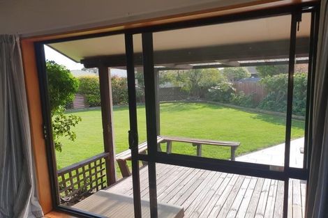 Photo of property in 8 Raymond Road, Bromley, Christchurch, 8062