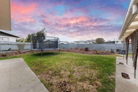 Photo of property in 9 Kaimanawa Street, Kelvin Grove, Palmerston North, 4414