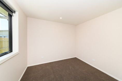 Photo of property in 2/68a Hedges Street, Sanson, 4817