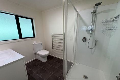 Photo of property in 66a Elmslie Road, Pinehaven, Upper Hutt, 5019