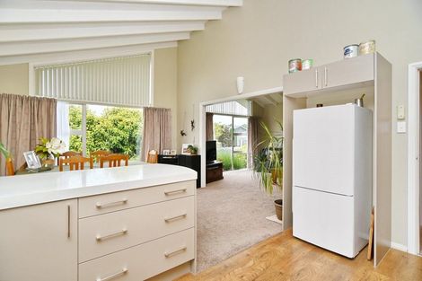 Photo of property in 18 Keldon Avenue, Rangiora, 7400