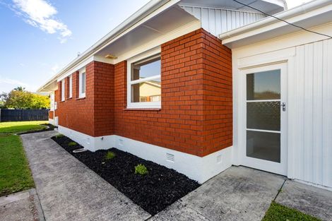 Photo of property in 2 Bowen Place, St Andrews, Hamilton, 3200