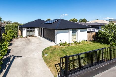 Photo of property in 31 Reginald Street, Burwood, Christchurch, 8083