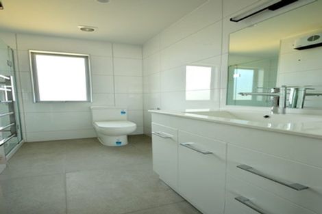 Photo of property in 171 Wallace Road, Mangere Bridge, Auckland, 2022