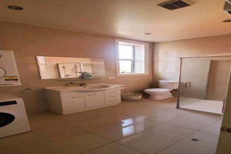 Photo of property in 400 High Street, Dunedin Central, Dunedin, 9016