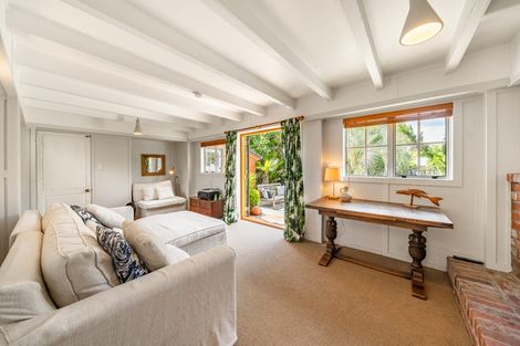 Photo of property in 35a Whitemans Road, Silverstream, Upper Hutt, 5019