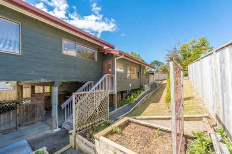 Photo of property in 34 Catalina Crescent, Forrest Hill, Auckland, 0620