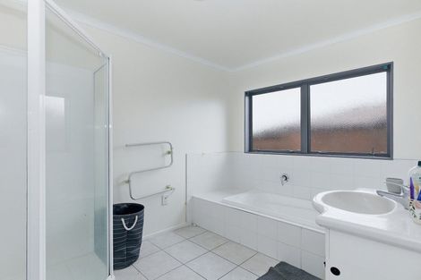 Photo of property in 28 Vogel Place, Te Aroha, 3320