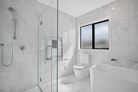 Photo of property in 138 Bucklands Beach Road, Bucklands Beach, Auckland, 2012