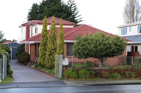 Photo of property in 25 Favona Road, Favona, Auckland, 2024