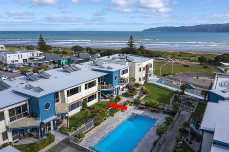 Photo of property in 4-u13 Seaview Road, Paraparaumu Beach, Paraparaumu, 5032