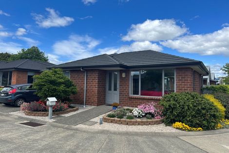 Photo of property in 1 Acorn Way, Stoke, Nelson, 7011