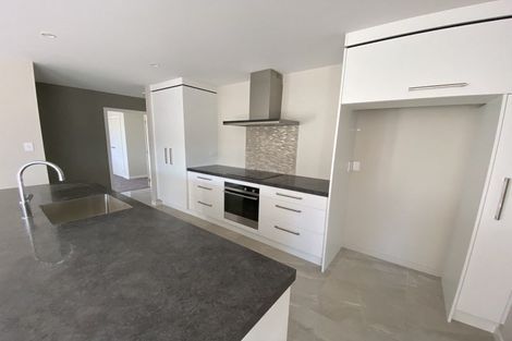 Photo of property in 30 Ranfurly Street, Hokowhitu, Palmerston North, 4410
