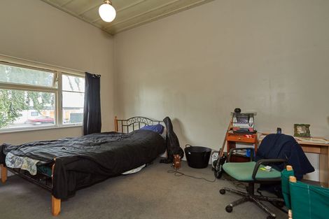 Photo of property in 82 Russell Street, Palmerston North, 4414