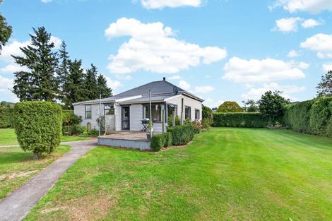 Photo of property in 63 Bridge Street, Coalgate, 7673