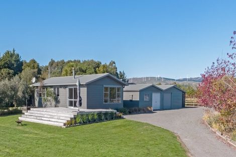 Photo of property in 174 Hendersons Line, Kelvin Grove, Palmerston North, 4470