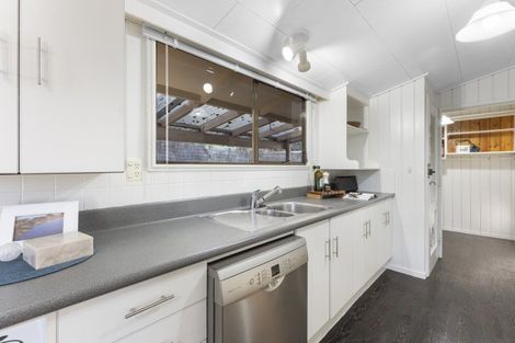 Photo of property in 3 Smart Terrace, Saint Johns Hill, Whanganui, 4500