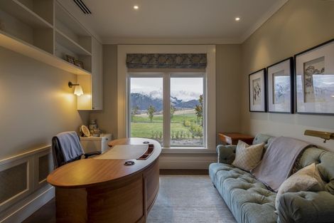 Photo of property in 2 Haggitt Lane, Lake Hayes, Queenstown, 9371