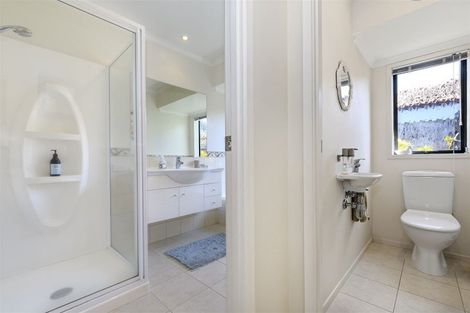 Photo of property in 6 Saint Heliers Place, Papamoa Beach, Papamoa, 3118