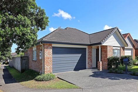 Photo of property in 22 Espalier Drive, Henderson, Auckland, 0612