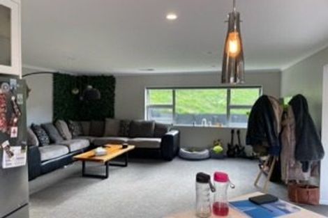 Photo of property in 43 Melksham Drive, Churton Park, Wellington, 6037