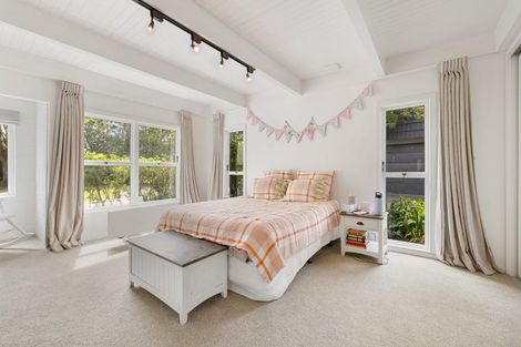 Photo of property in 3 Ashdale Lane, Strowan, Christchurch, 8052