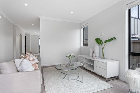 Photo of property in 5 Tara Lane, Manurewa, Auckland, 2102