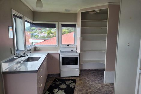 Photo of property in 110 Young Street, New Plymouth, 4310
