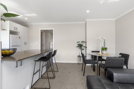 Photo of property in 25u4 Abbotsford Street, Whitiora, Hamilton, 3200