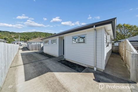Photo of property in 37a Main Road, Wainuiomata, Lower Hutt, 5014
