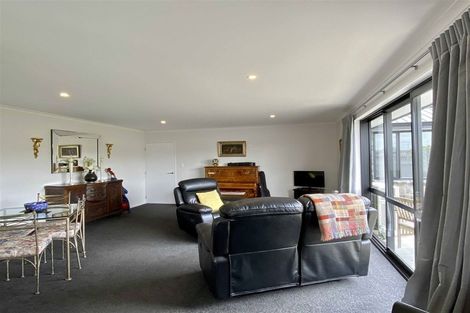 Photo of property in 42 Conway Crescent, Glengarry, Invercargill, 9810