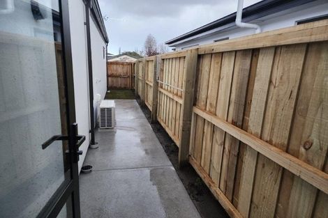 Photo of property in 35a Chrysolite Place, Belfast, 8051