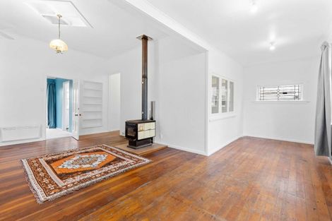 Photo of property in 1/50 Royal Road, Massey, Auckland, 0614