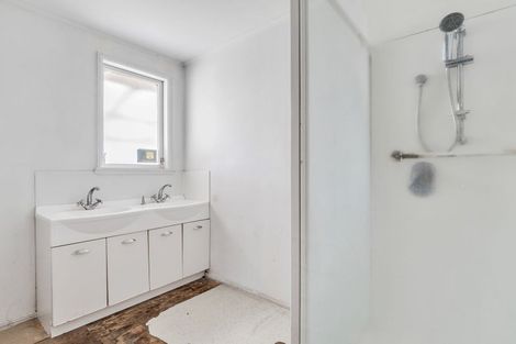 Photo of property in 5 Kouma Place, Fairy Springs, Rotorua, 3015