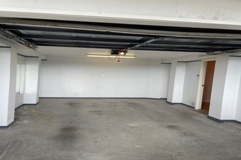 Photo of property in 11 Santiago Crescent, Unsworth Heights, Auckland, 0632