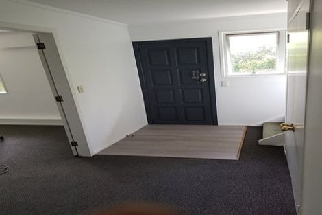 Photo of property in 28-28b Jane Grove, Paparangi, Wellington, 6037