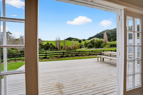 Photo of property in 109 Mountain Road, Maungaturoto, 0587