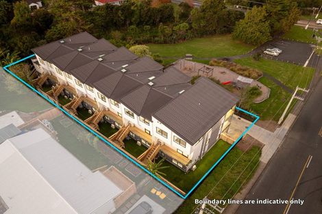 Photo of property in 8/7 Glen Road, Ranui, Auckland, 0612