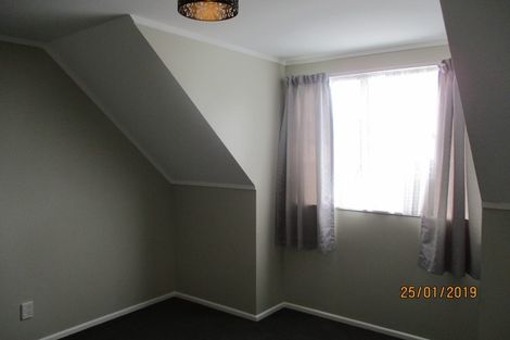Photo of property in 2/76 Trafalgar Street, Waterloo, Lower Hutt, 5011