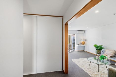 Photo of property in 5/4 Broadbent Street, Riccarton, Christchurch, 8041