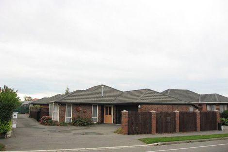 Photo of property in 128 Yaldhurst Road, Sockburn, Christchurch, 8042