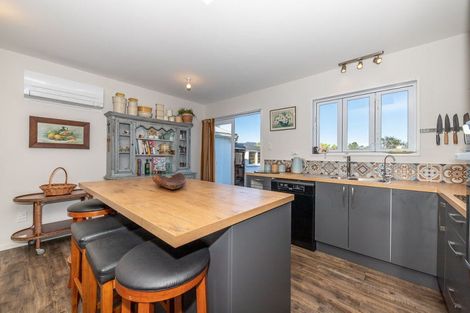 Photo of property in 14 Coates Street, Westport, 7825