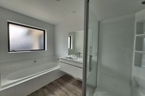 Photo of property in 6 Privet Way, Rolleston, 7614