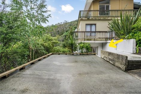 Photo of property in 55 Waitohu Road, York Bay, Lower Hutt, 5013