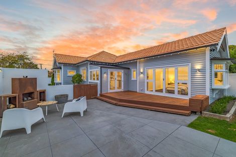 Photo of property in 209 Westminster Street, Mairehau, Christchurch, 8013