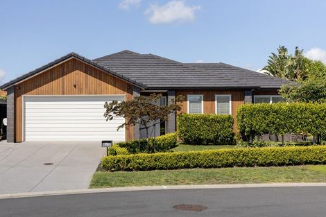 Photo of property in 73 Bert Wall Drive, Omokoroa, 3114