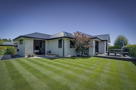 Photo of property in 6 Fry Place, Rolleston, 7614