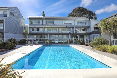 Photo of property in 300 Lake Terrace, Two Mile Bay, Taupo, 3330