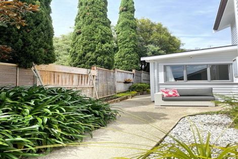 Photo of property in 65 Te Wharau Drive, Greenhithe, Auckland, 0632